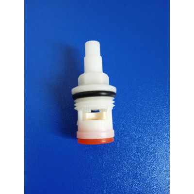 Кран-букса 1/2" 20шл. (керамика) корпус - пластик