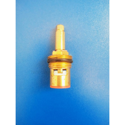 Кран-букса 1/2" 7х6 кв. (кер.) доп.резьба 575-012