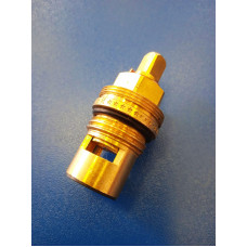 Кран-букса 1/2" 7х7кв. (кер.) доп.резьба КК-15 Кран-букса 1/2" 7х7кв. (кер.) доп.резьба КК-15