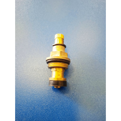Кран-букса 3/8" 24шл. (рез.)