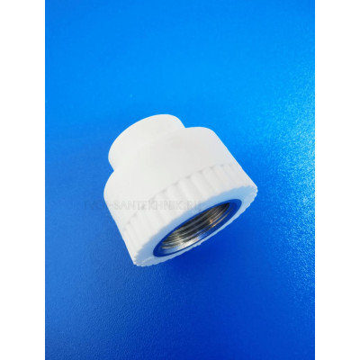Муфта PPR (полипропилен) 20-3/4"вр