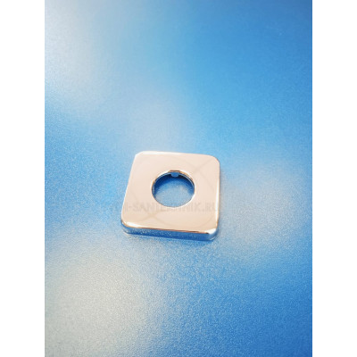 Отражатель 1/2" 48х48мм (латунь) Remer Италия