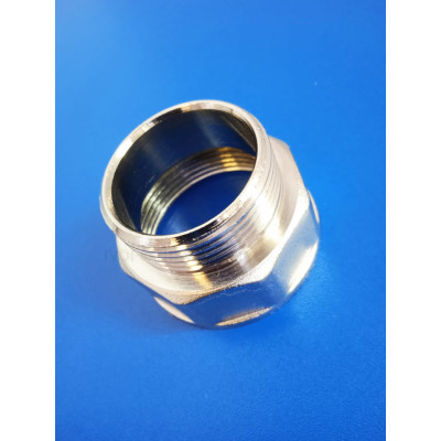 Переходник 1 1/4"-1 1/2" нр-вр