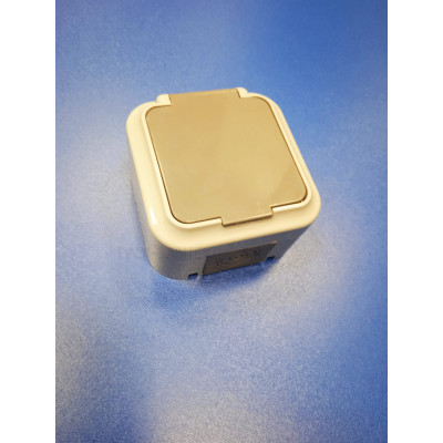 Розетка 2П с крышк. 16А (Серая) IP54 Bylectrica